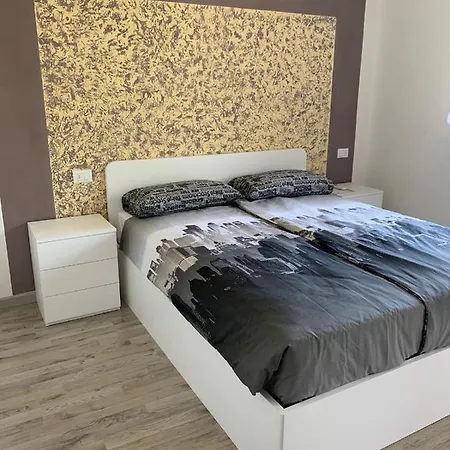 Casa Joy * קסטלטו די ברנזונה