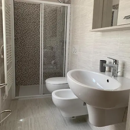 Casa Joy דירה קסטלטו די ברנזונה